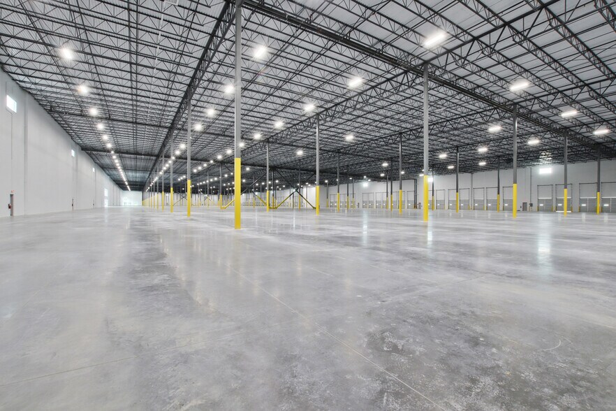 More Photos Of 157 Belgium Way, Summerville Unknown For Lease