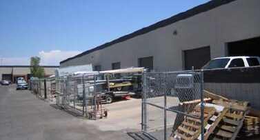 More Photos Of 7621 N 67th Ave, Glendale Warehouse For Lease