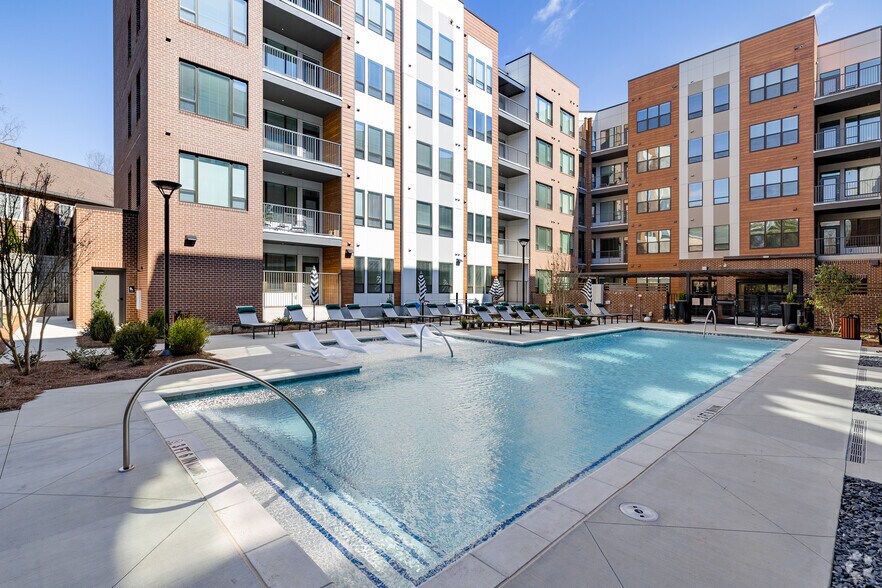 More Photos Of 1350 Dresden Dr, Brookhaven Apartments For Lease