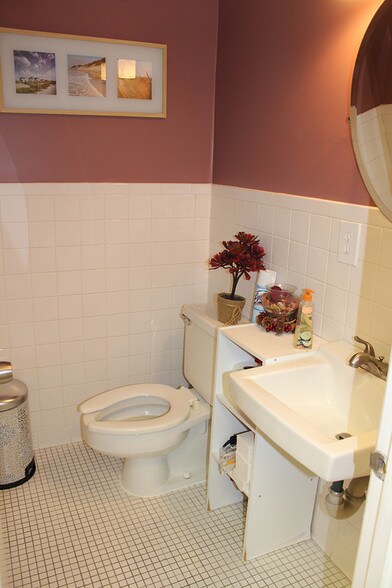 More Photos Of 4248-4250 Chain Bridge Rd, Fairfax Medical For Lease