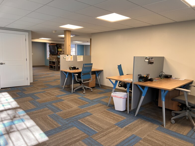 More Photos Of 16 Long Sands Rd, York Medical For Lease