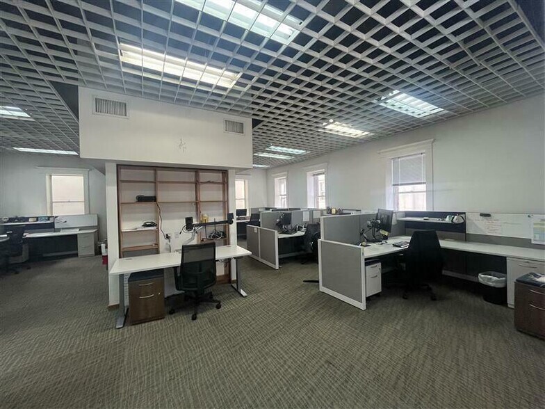 More Photos Of 110 S Kentucky Ave, Lakeland Office For Lease