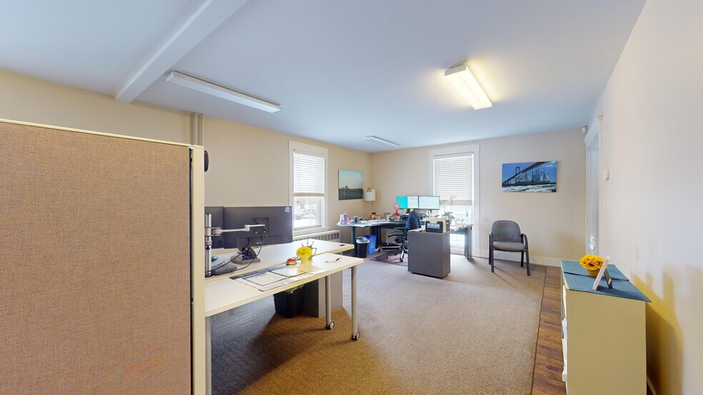 More Photos Of 460 E Main Rd, Middletown Medical For Sale