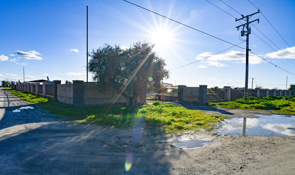 More Photos Of 11675 Avenue 24, Delano Land For Sale