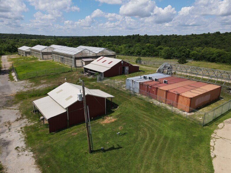 More Photos Of 7101 S Indian Meridian, Choctaw Specialty For Sale