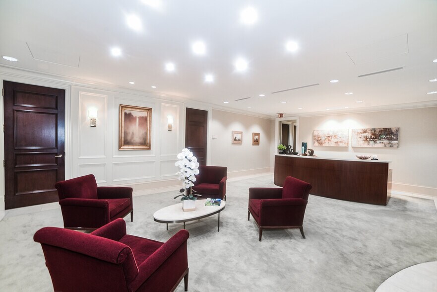 More Photos Of 1201 W Peachtree St NW, Atlanta Coworking Space