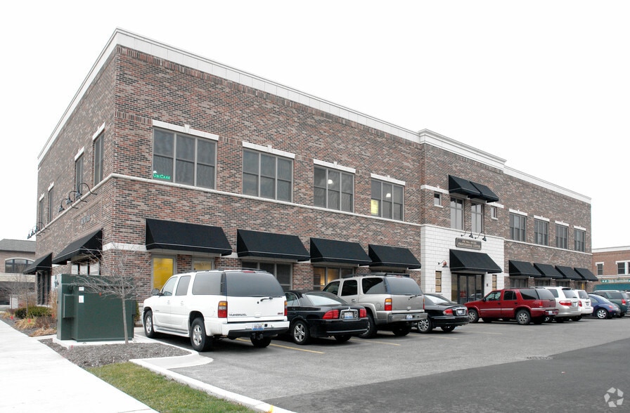 More Photos Of 40W310 Lafox Rd, St Charles Medical For Sale