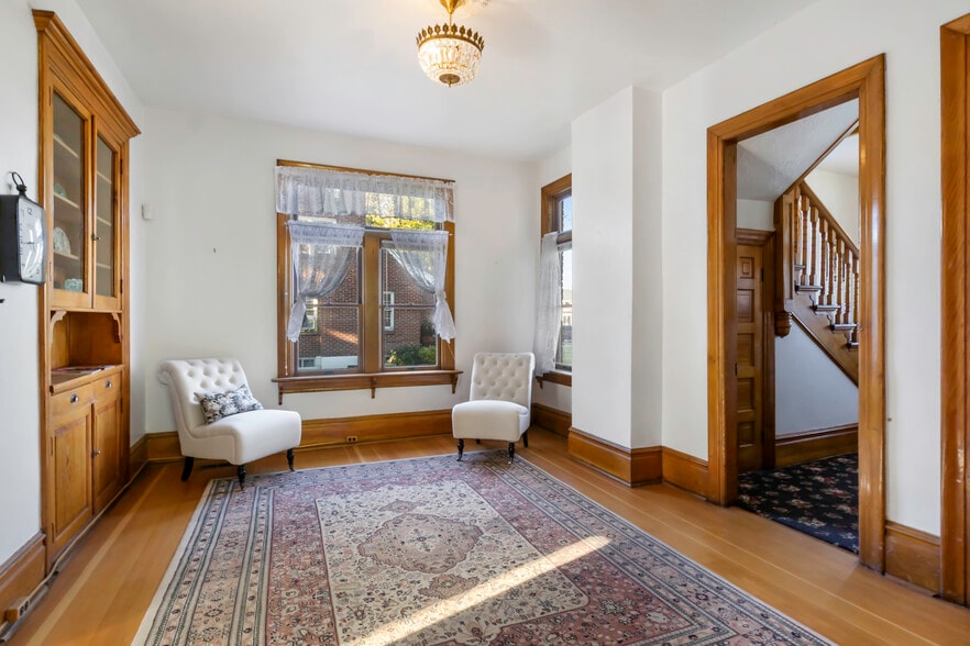 More Photos Of 511 S Main St, Springville Freestanding For Sale