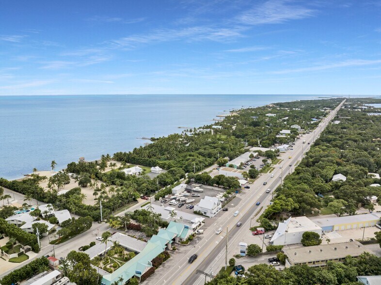 More Photos Of 82705 Overseas Hwy, Islamorada General Retail For Sale