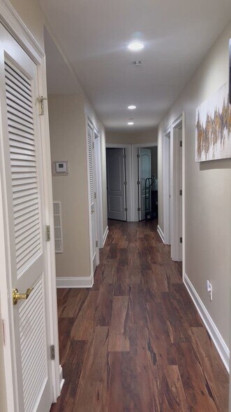 More Photos Of 965 Piedmont Rd, Marietta Office For Lease