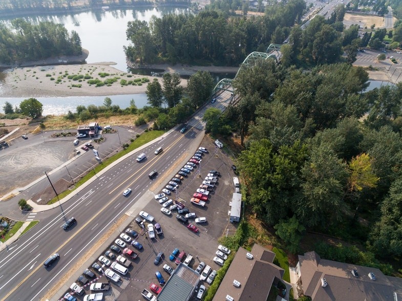 More Photos Of 20155 McLoughlin Blvd, Gladstone Land For Lease