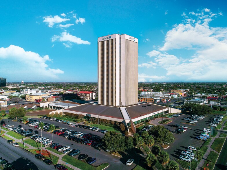 Primary Photo Of 200 S 10th St, McAllen Office For Lease