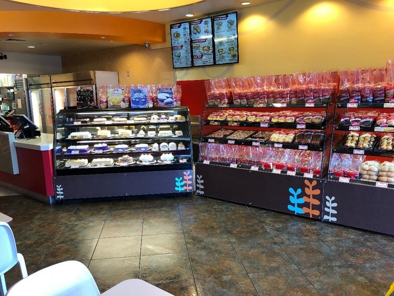 More Photos Of 2210-2240 E Plaza Blvd, National City Unknown For Lease