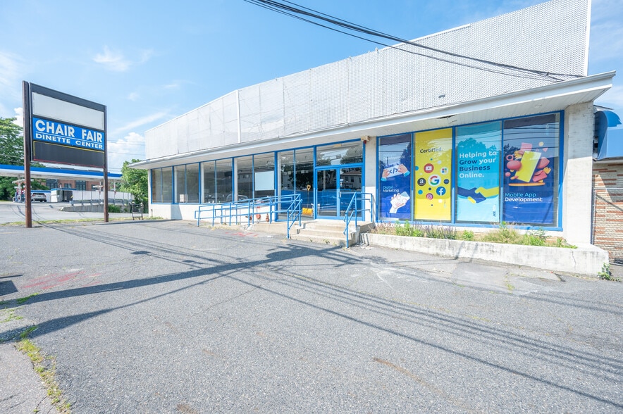 Primary Photo Of 1455-1457 VFW Pky, West Roxbury Storefront For Lease