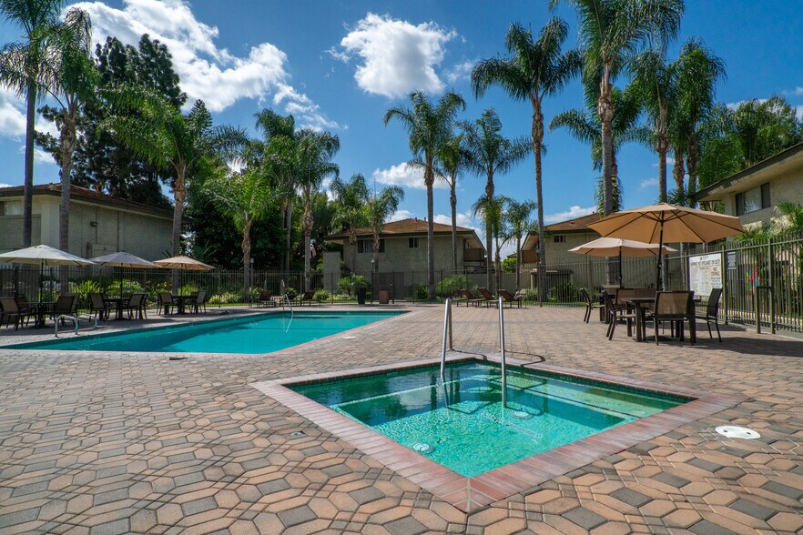 More Photos Of 861 S Glencliff St, La Habra Apartments For Sale