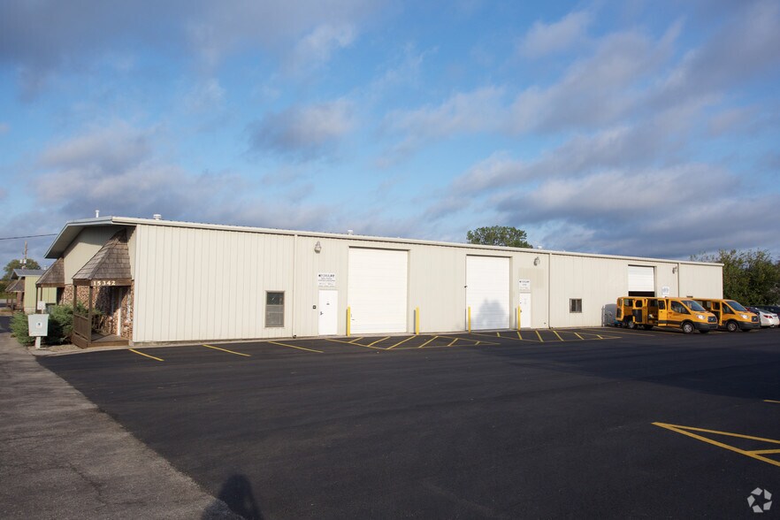 More Photos Of 15342 S Keeler St, Olathe Warehouse For Lease