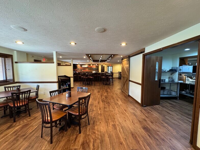 More Photos Of 25020 May St, Edwardsburg General Retail For Sale