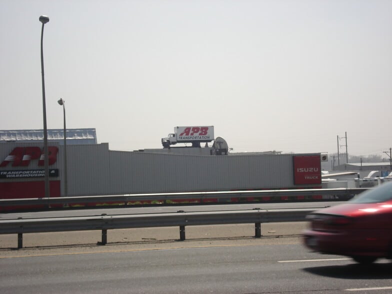 More Photos Of 6225 State Rd, Philadelphia Warehouse For Lease