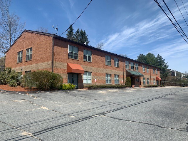 More Photos Of 7 Midstate Dr, Auburn Office For Lease