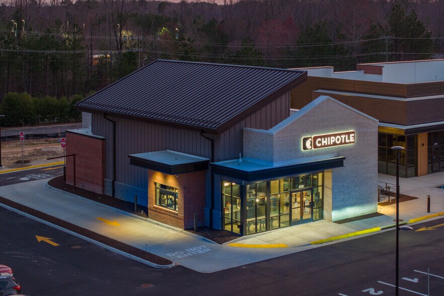 More Photos Of 13657-13687 Lake Eloise Loop, Midlothian Unknown For Lease