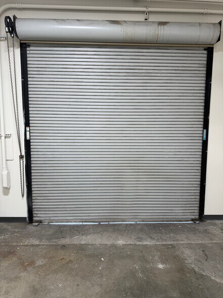 More Photos Of 7801-7807 Telegraph Rd, Montebello Flex For Lease