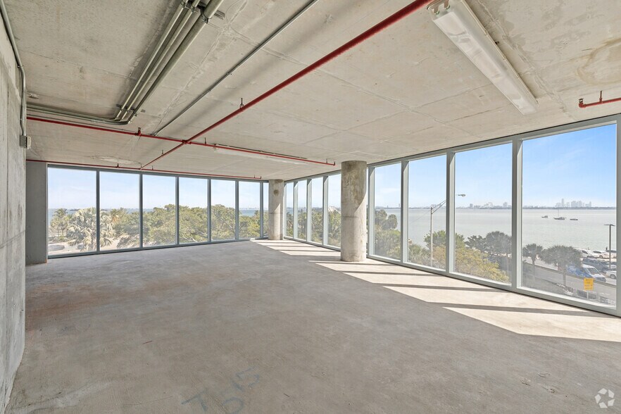 More Photos Of 601 NE 36th St, Miami Apartments For Sale