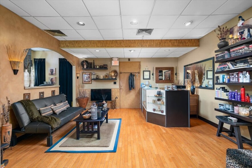 More Photos Of 388 Westchester Ave, Port Chester Apartments For Sale