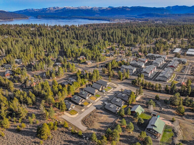 More Photos Of 101, 103 Bighorn Court, Mccall Specialty For Sale