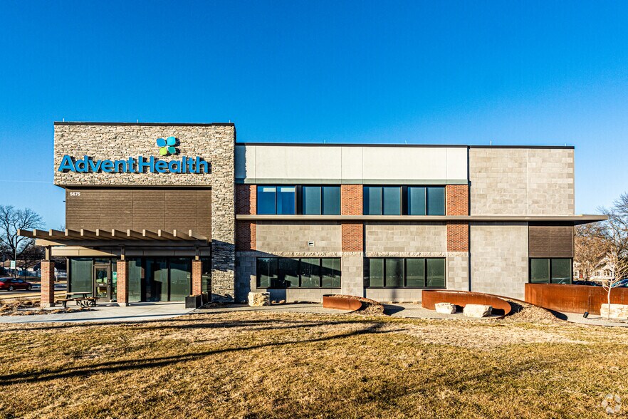 More Photos Of 5675 Roe Blvd, Mission Medical For Lease