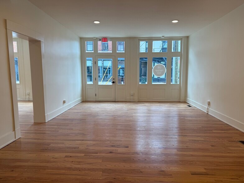 More Photos Of 1400 Walnut St, Cincinnati Apartments For Lease