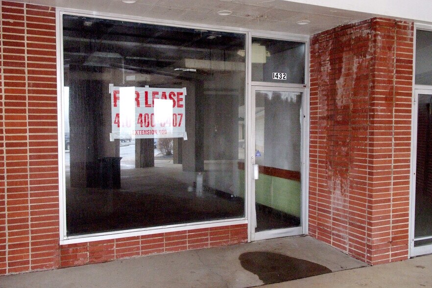 More Photos Of 1406-1500 Lexington Ave, Mansfield Unknown For Lease