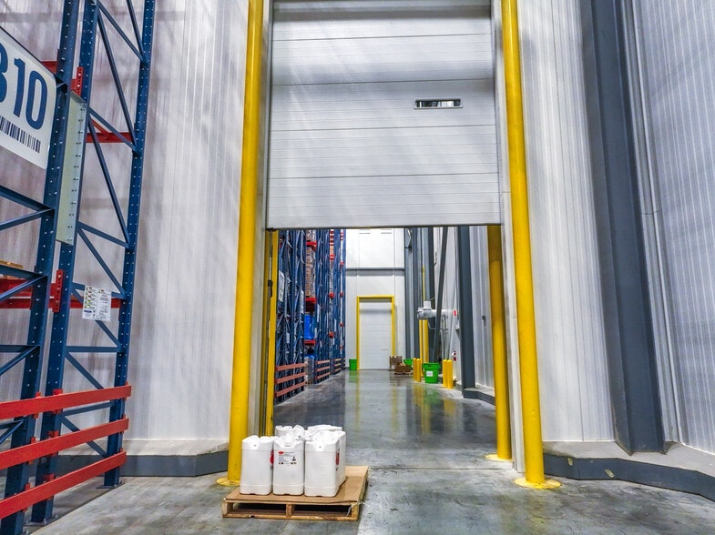 More Photos Of 1900 Peru Dr, Sparks Refrigeration Cold Storage For Lease