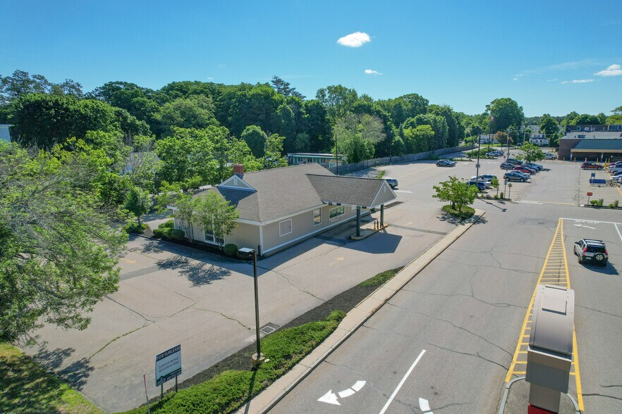 Primary Photo Of 299 Elm St, Biddeford Bank For Lease