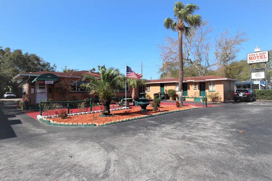 More Photos Of 7330 4th St N, Saint Petersburg Hotel For Sale