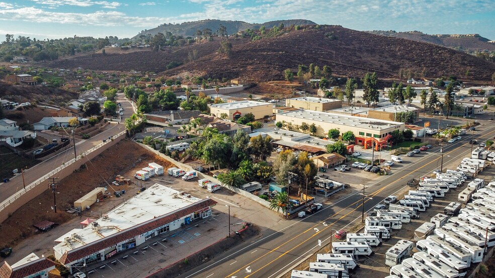 More Photos Of 11529 Woodside Ave, Santee Contractor Storage Yard For Lease