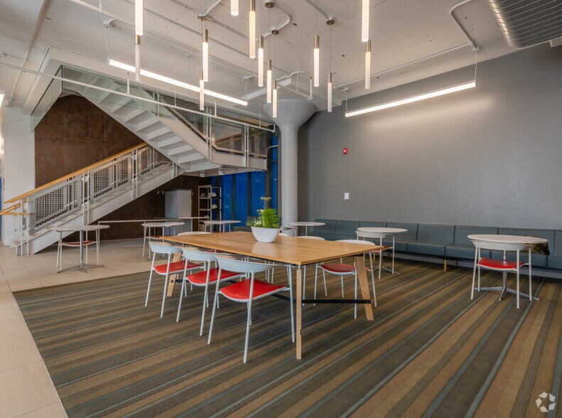 More Photos Of 65 Grove St, Watertown Office For Lease