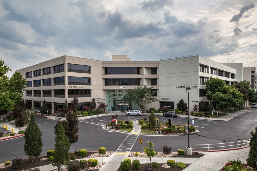 Primary Photo Of 1250 E 3900 S, Salt Lake City Medical For Lease