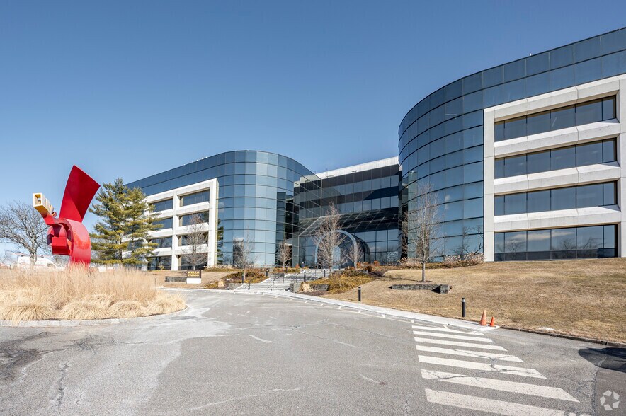 More Photos Of 83 Wooster Heights Rd, Danbury Office For Lease