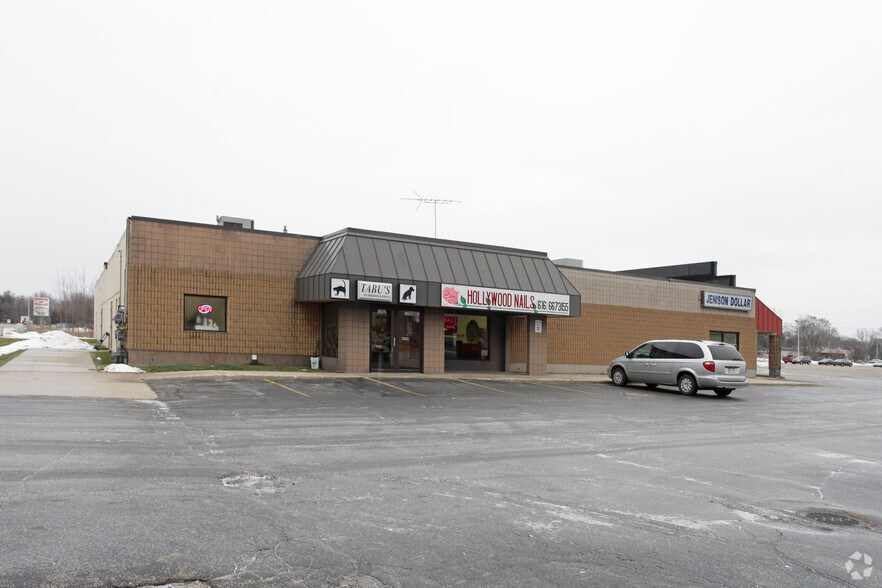 More Photos Of 7750-7760 20th Ave, Jenison Storefront For Lease