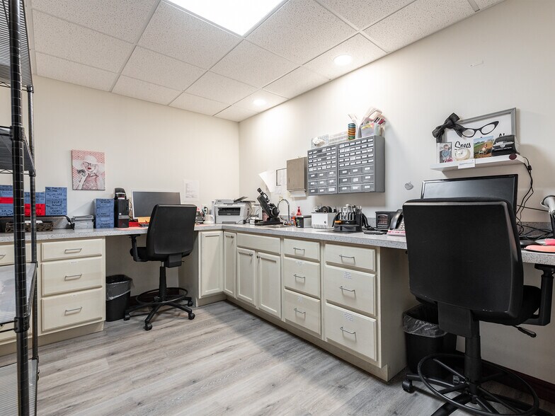 More Photos Of 80 Technology Dr, South Charleston Medical For Sale