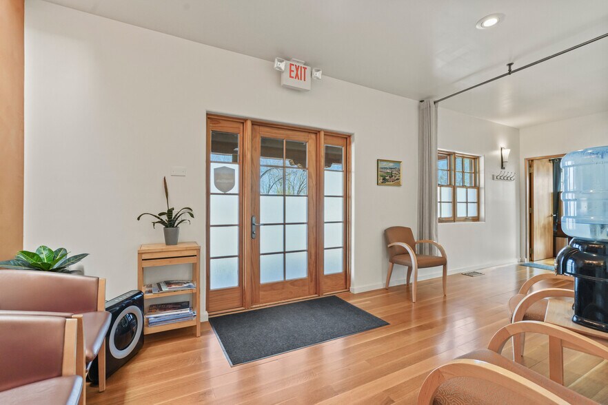 More Photos Of 103 S St Francis Dr, Santa Fe Medical For Sale