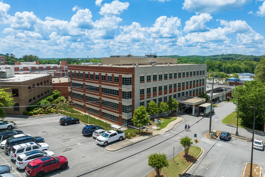 More Photos Of 1004 1st St N, Alabaster Unknown For Lease