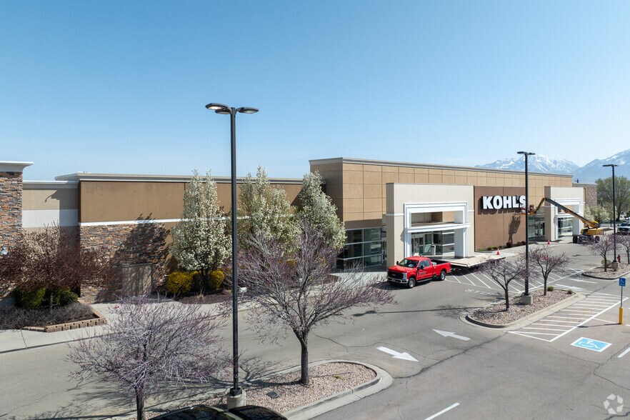 More Photos Of 13319 S 3600, Riverton Freestanding For Lease