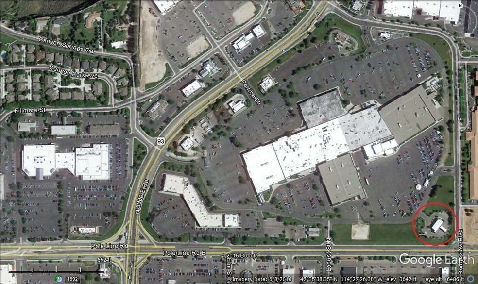 More Photos Of 1715 Pole Line Rd E, Twin Falls Bank For Sale