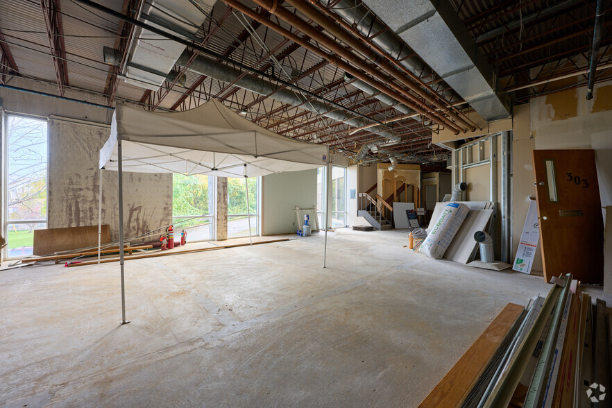 More Photos Of 2450 Ridge Rd W, Rochester Medical For Sale