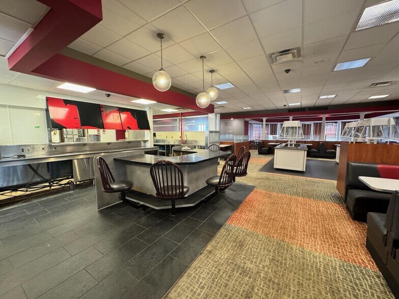 More Photos Of 1181 Stone Dr, Harrison Restaurant For Sale