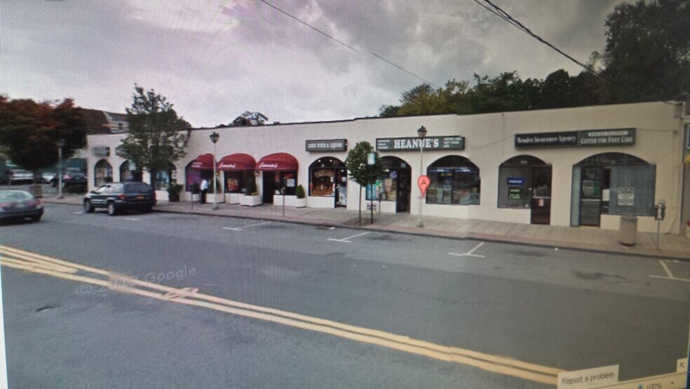 More Photos Of 122-138 W Post Rd, White Plains General Retail For Lease