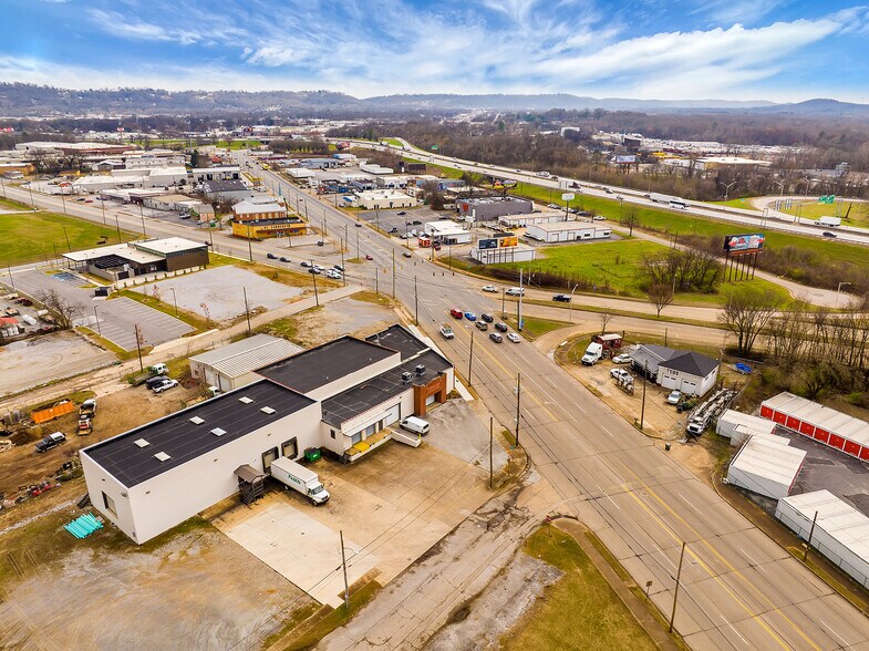 More Photos Of 2310 Rossville Ave, Chattanooga Distribution For Lease