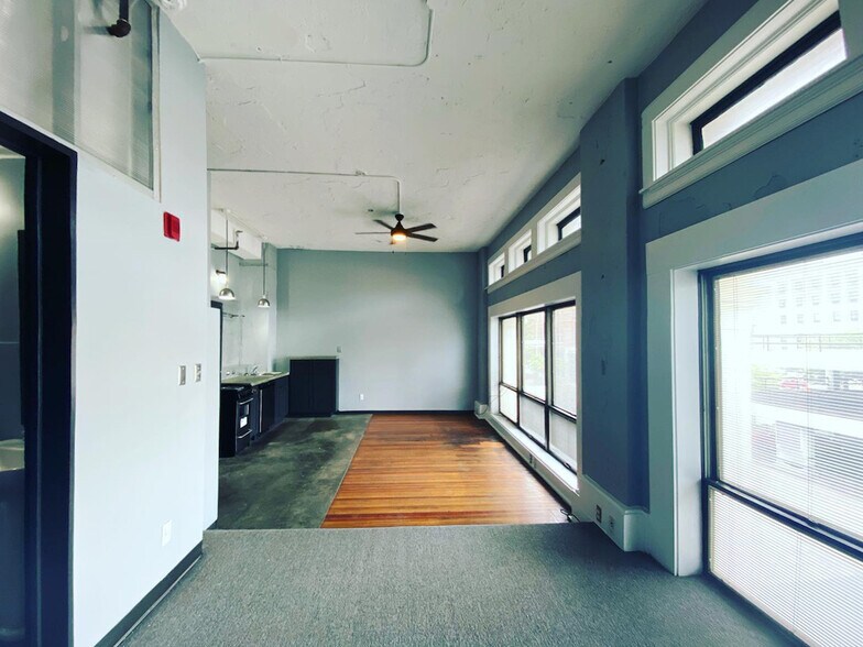 More Photos Of 1827 1st Ave N, Birmingham Apartments For Lease