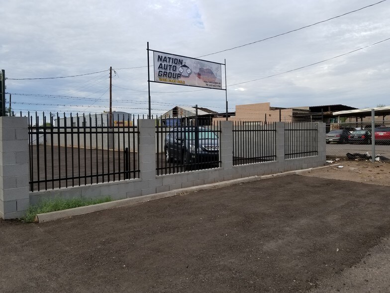 More Photos Of 906 E Broadway Rd, Phoenix Warehouse For Sale